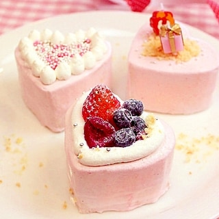 【ママパン】苺のハートデコケーキ